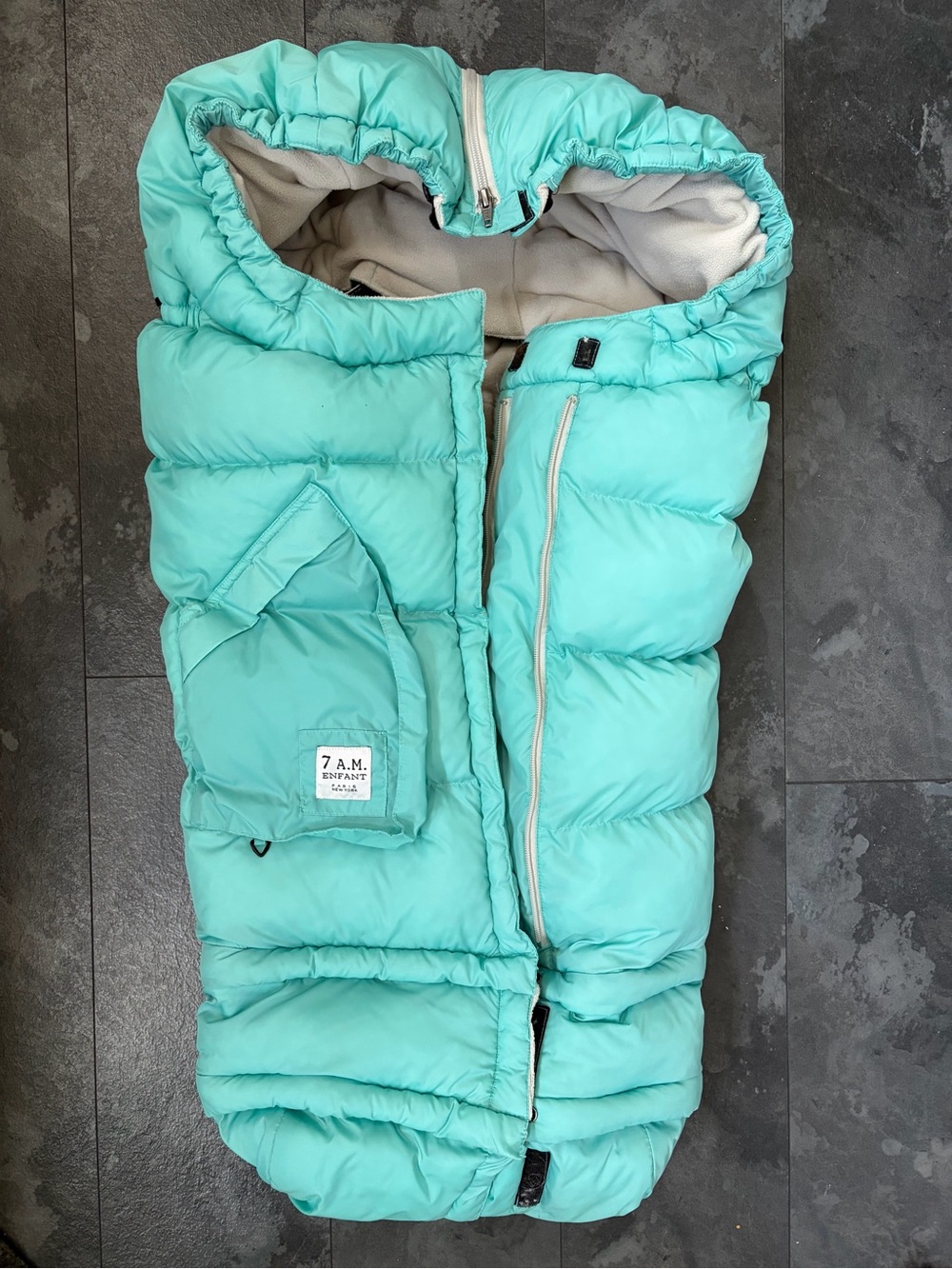 Winter stroller cover - Puffer Baby Bunting - Insulated Hooded Stroller Blanket